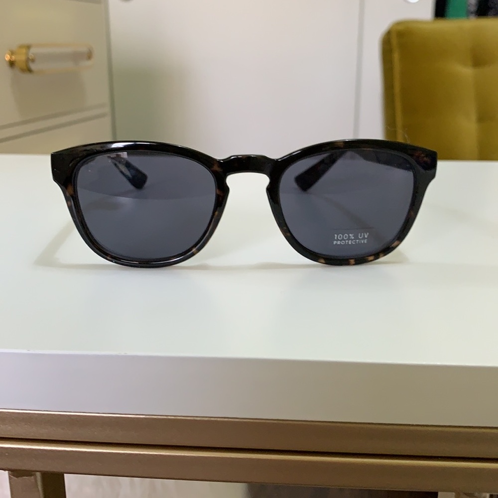 Ann Taylor Skyline sunglasses brand new - Picture 13 of 16